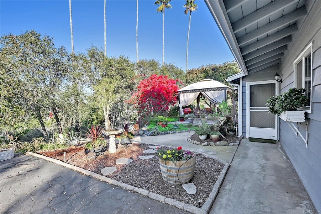 Property Photo:  2241 Green Hills Way  CA 92084 