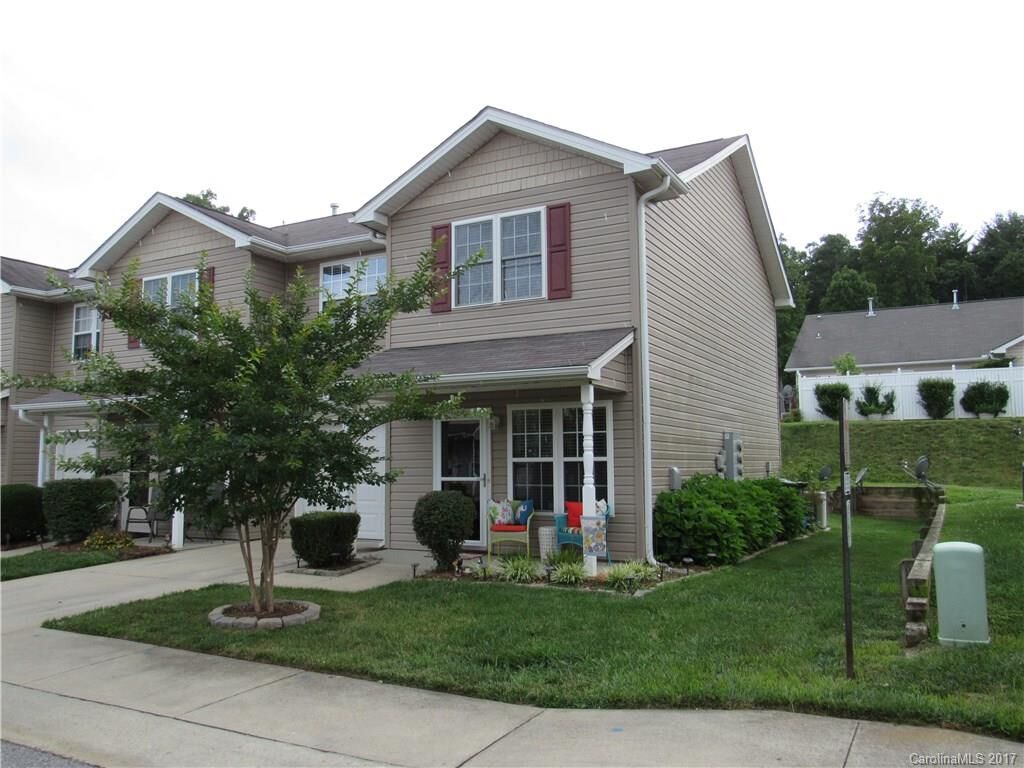 Property Photo:  71 Chesire Way 49  NC 28732 