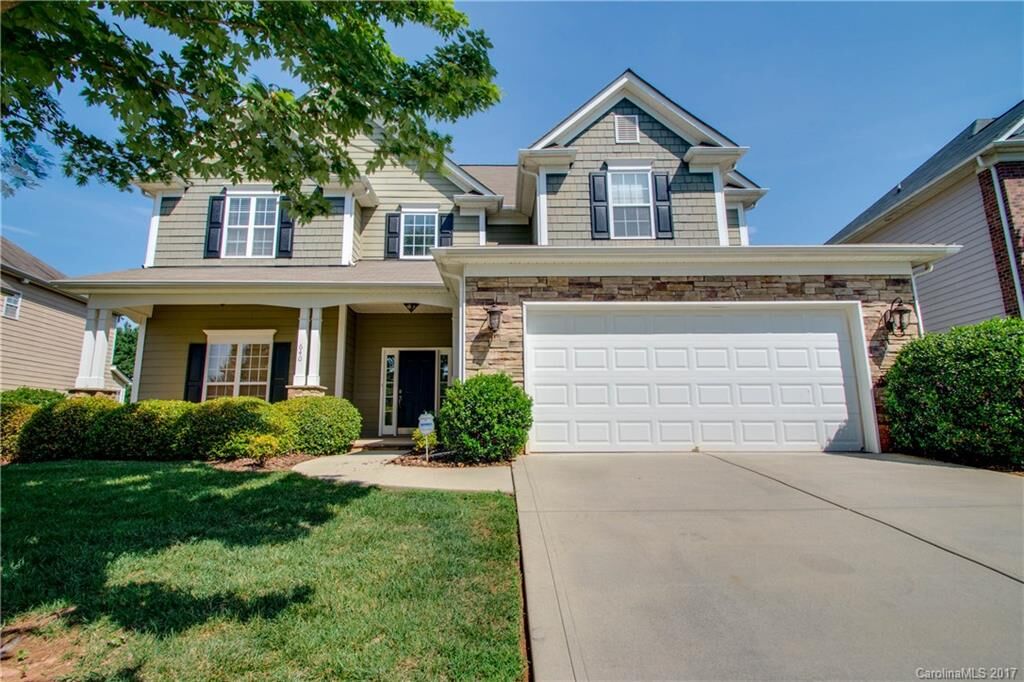 Property Photo:  640 Lorain Avenue  NC 28027 