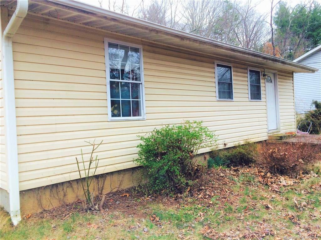 Property Photo:  190 Glendale Avenue  NC 28803 