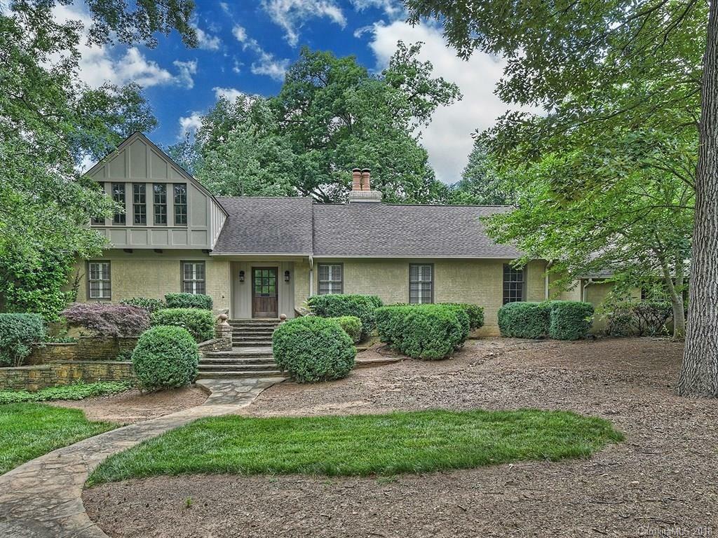 Property Photo: 4036 Beresford Road NC 28211