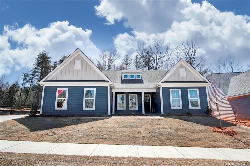 Property Photo: 5093 Devonshire Road Lot 10 NC 28037