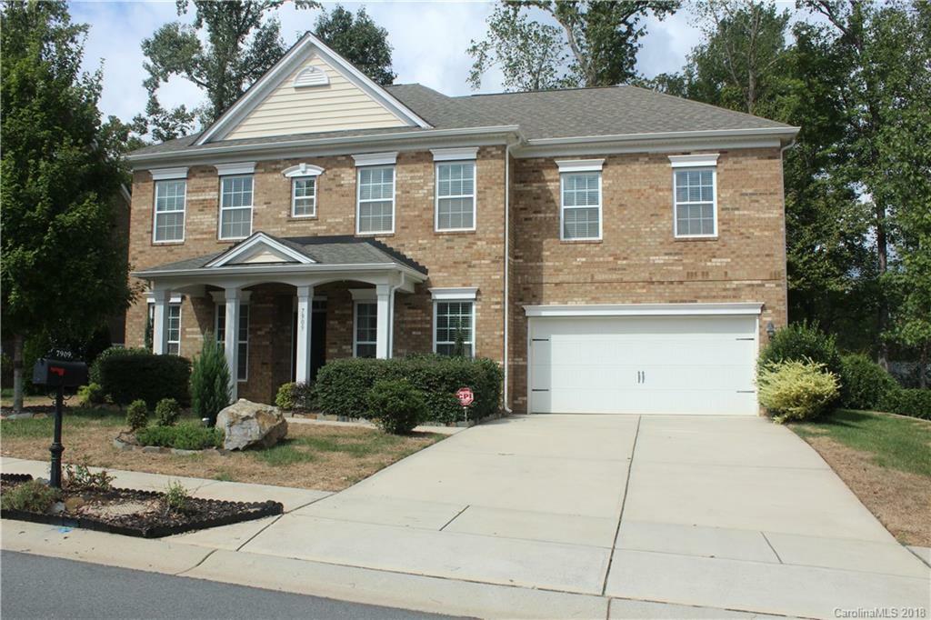 Property Photo:  7909 Rolling Creek Court  NC 28270 