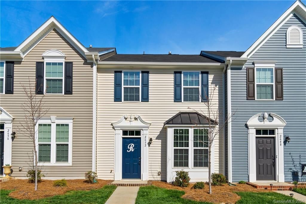 Property Photo:  2652 Norman Isle Drive  NC 28037 