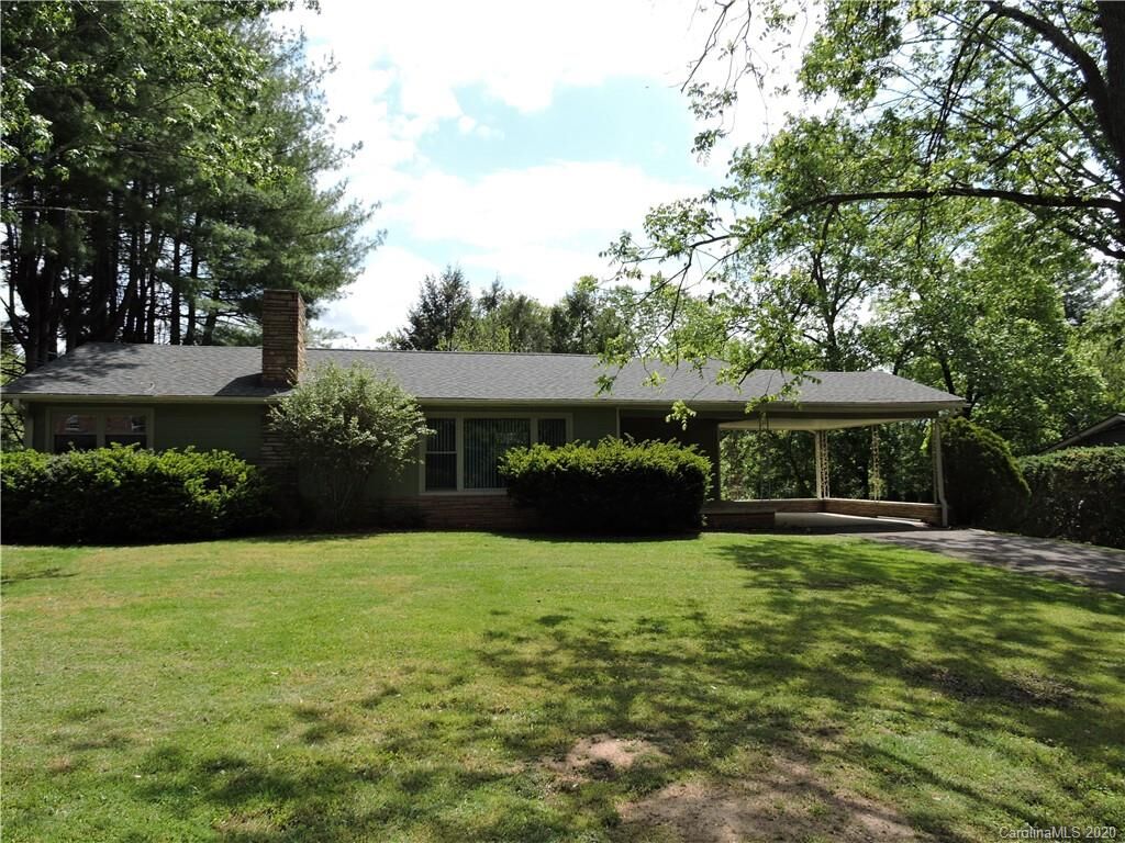 Property Photo: 28 College Street NC 28787