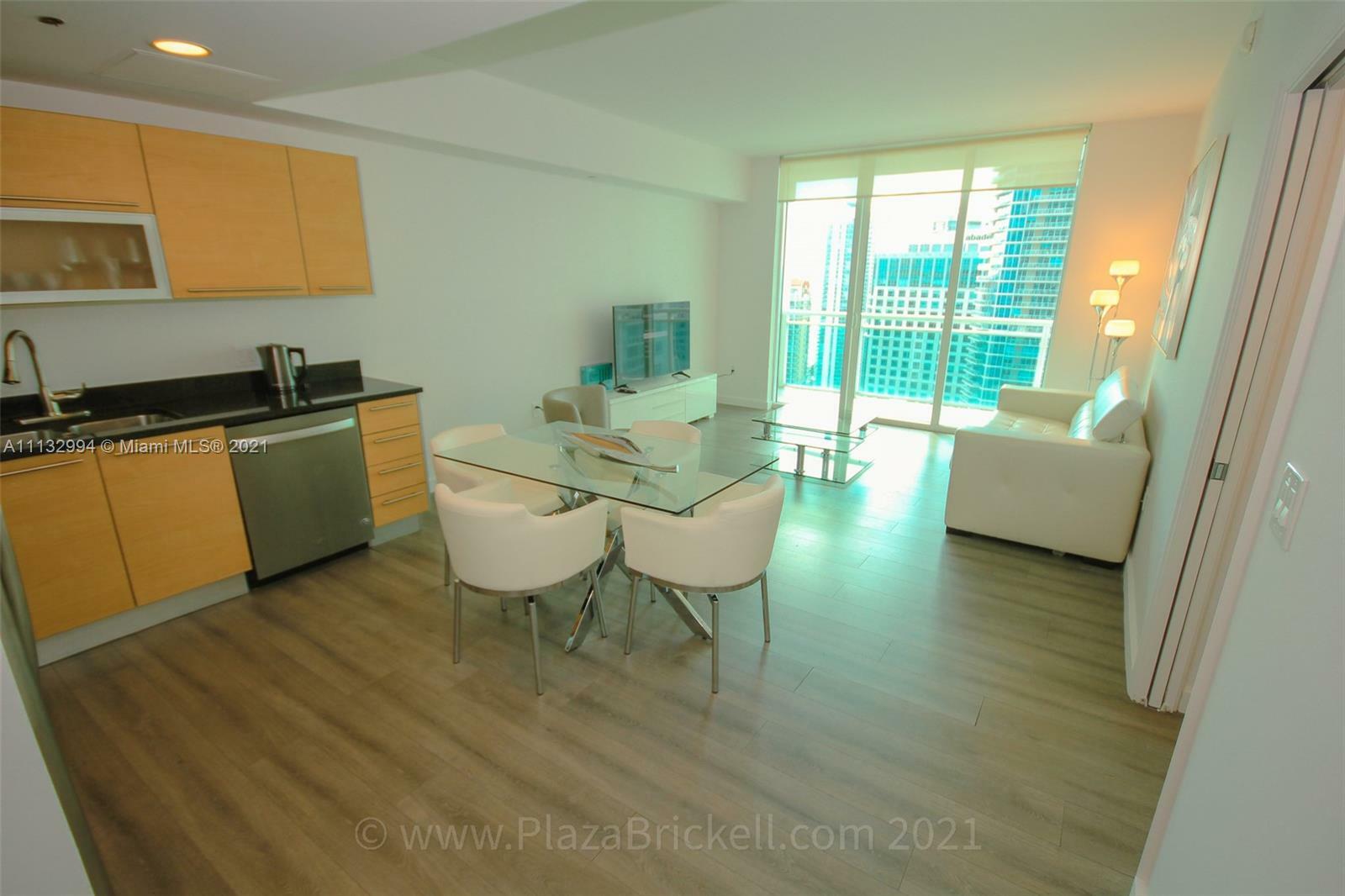 Property Photo:  950 Brickell Bay Dr 3609  FL 33131 