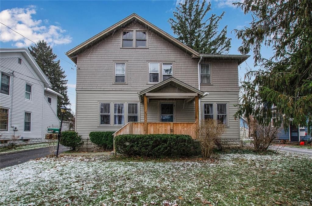 Property Photo:  519 Ridge Avenue  NY 14052 
