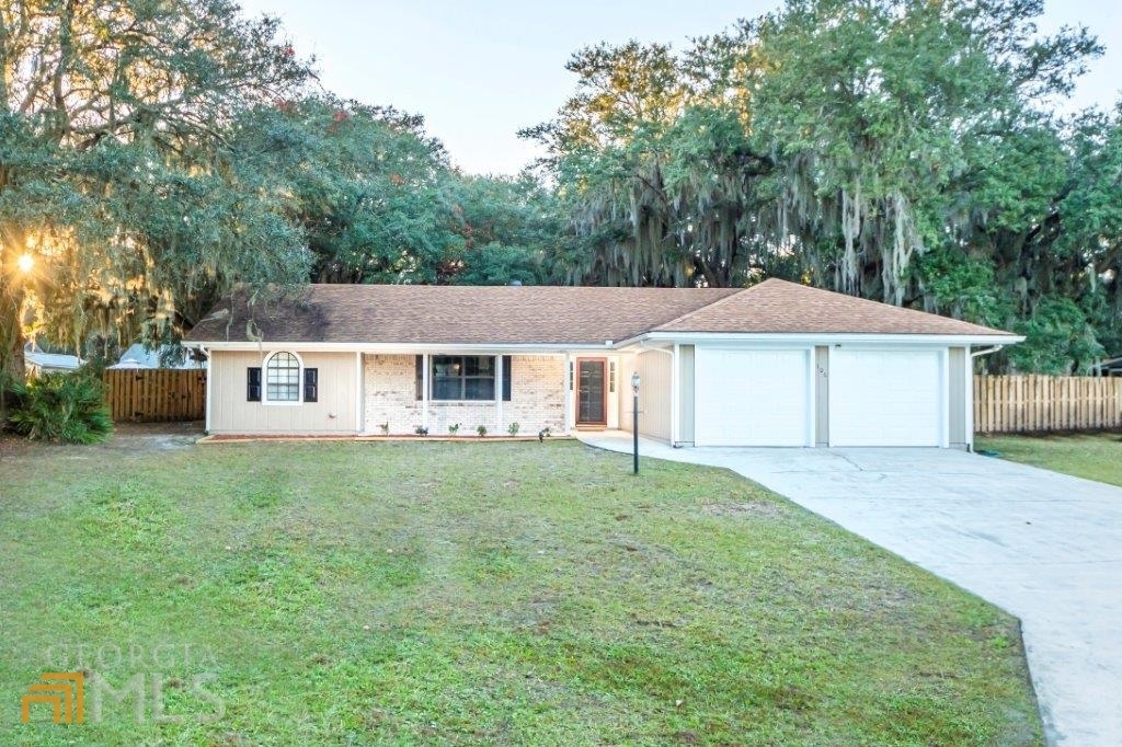 Property Photo:  106 Quail Run  GA 31558 