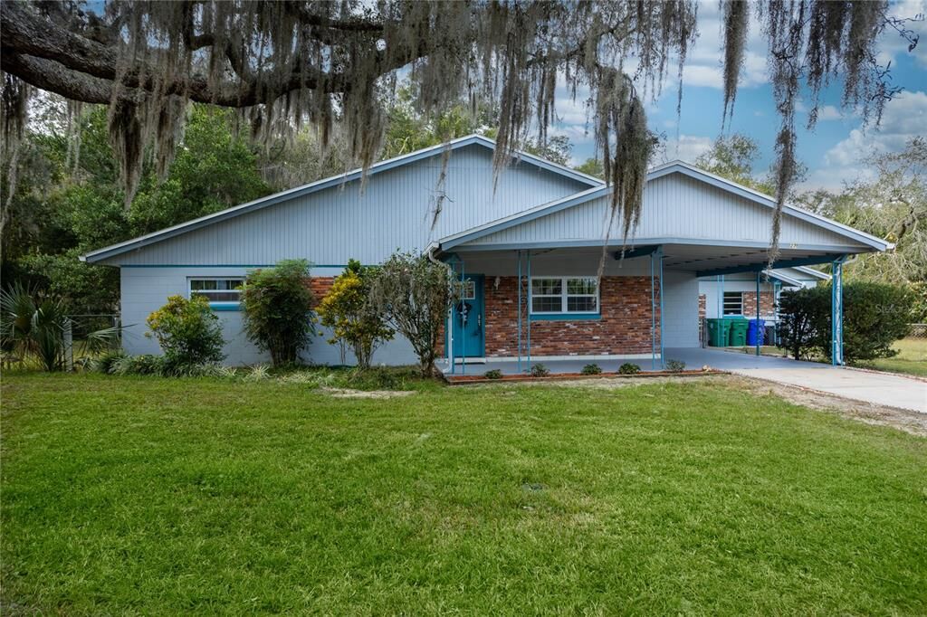 Property Photo:  270 N 1st Street  FL 32746 