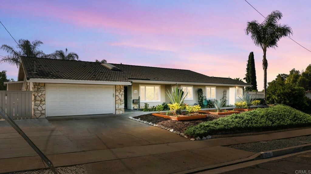 Property Photo: 7715 Lake Andrita Avenue CA 92119