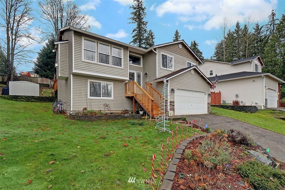 Property Photo:  1517 116th Avenue SE  WA 98258 