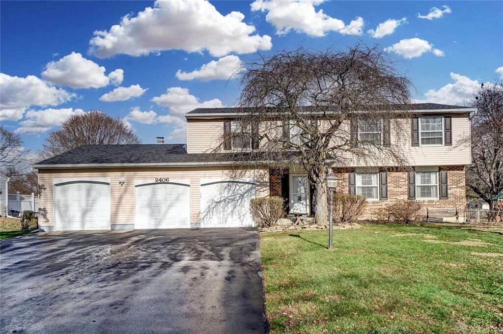 Property Photo:  2406 Obetz Drive  OH 45434