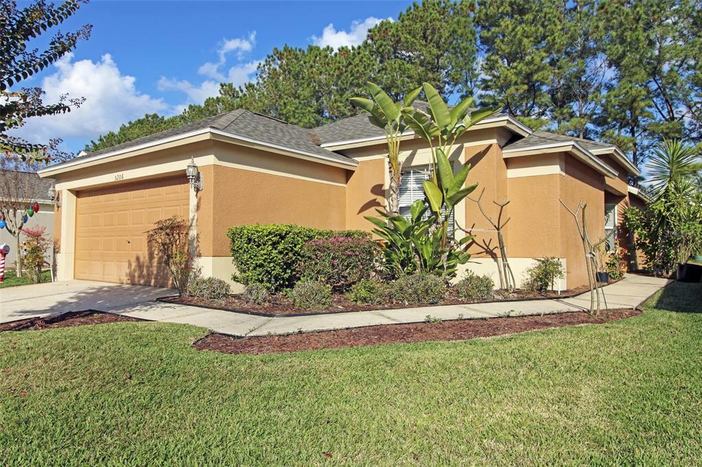 Property Photo:  5206 Gato Del Sol Circle  FL 33544 