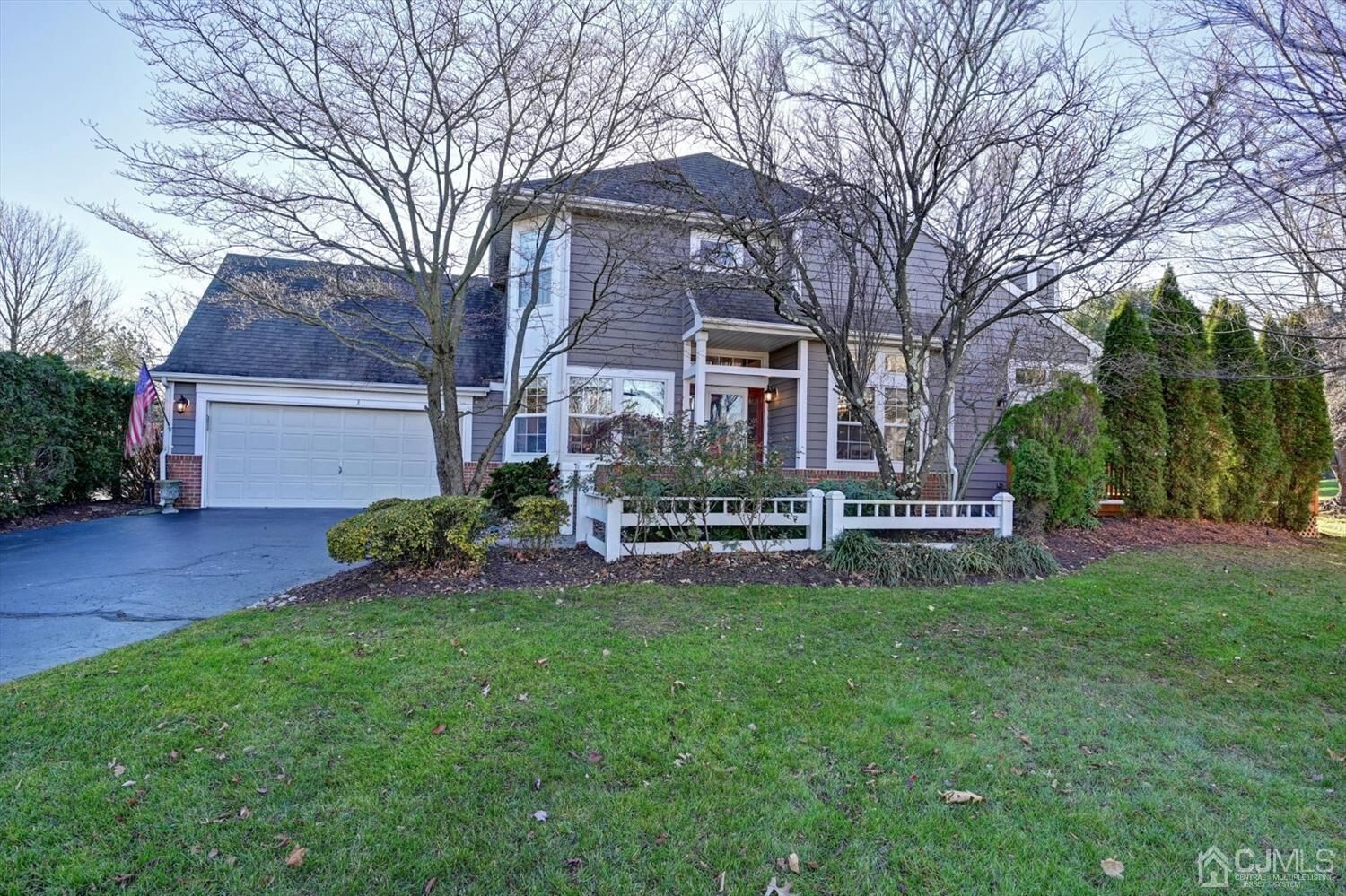 Property Photo:  3 Cypress Point Lane  NJ 08831 