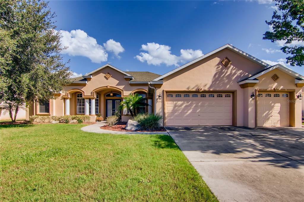 Property Photo: 9240 Mississippi Run FL 34613