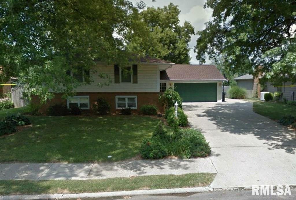 Property Photo:  1603 Summit  IL 61554 