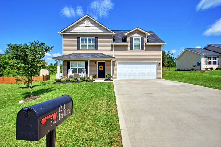 1211 Swan Pond Lane  Knoxville TN 37914 photo