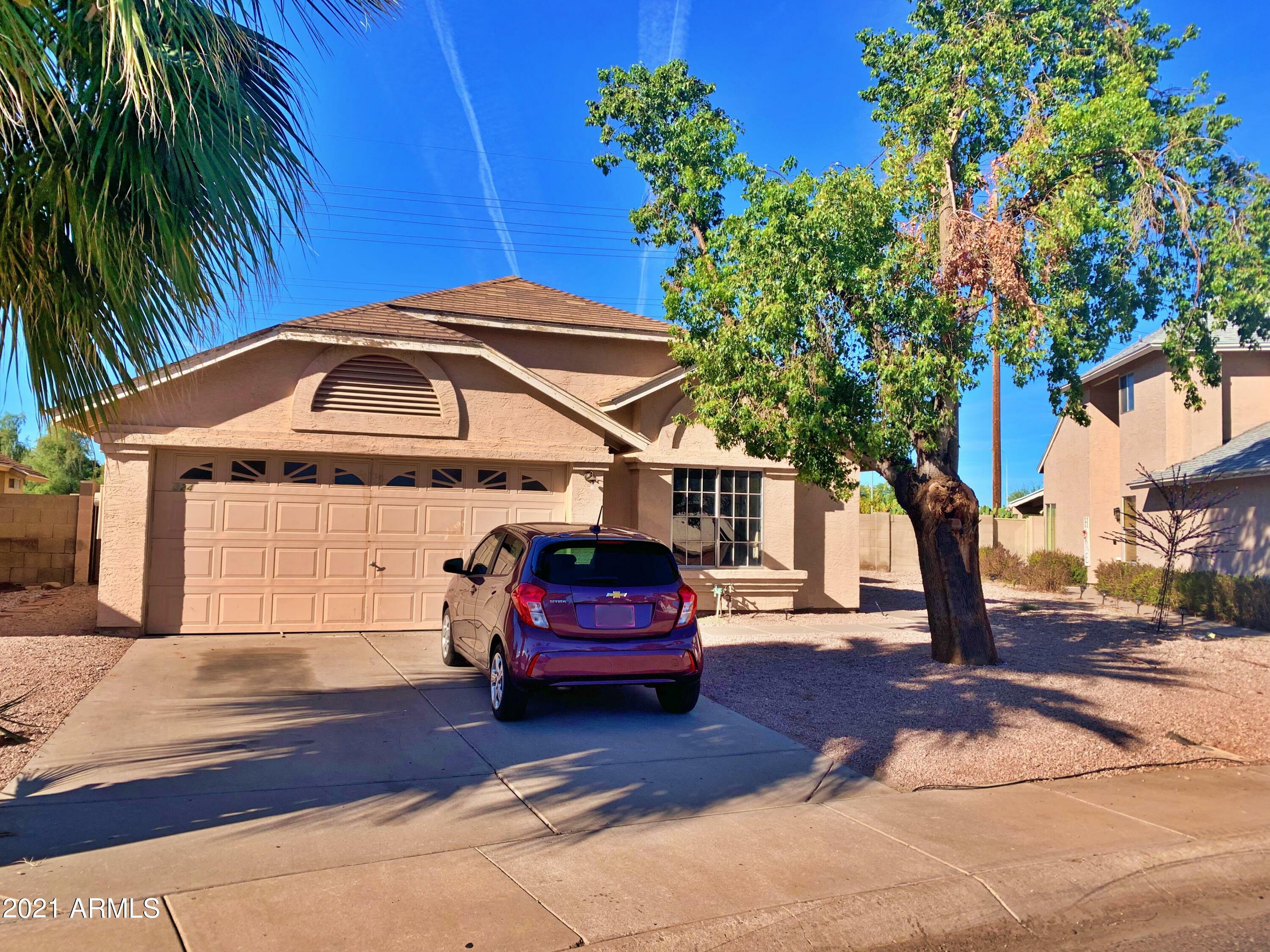 Property Photo:  324 S Laveen Drive  AZ 85226 