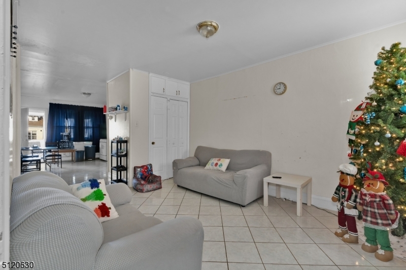 Property Photo:  1050 E 22nd St  NJ 07513 