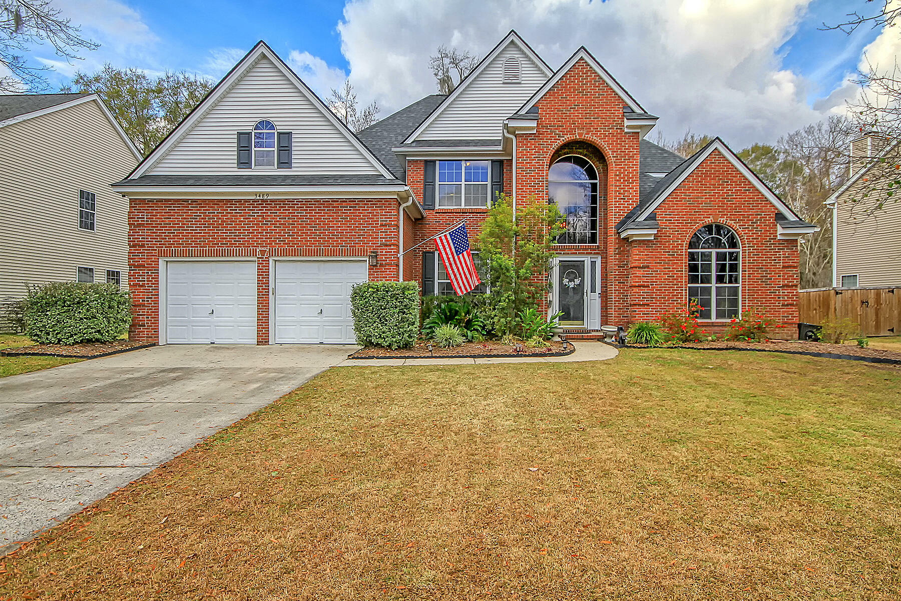 Property Photo:  3489 Forest Glen Drive  SC 29414 