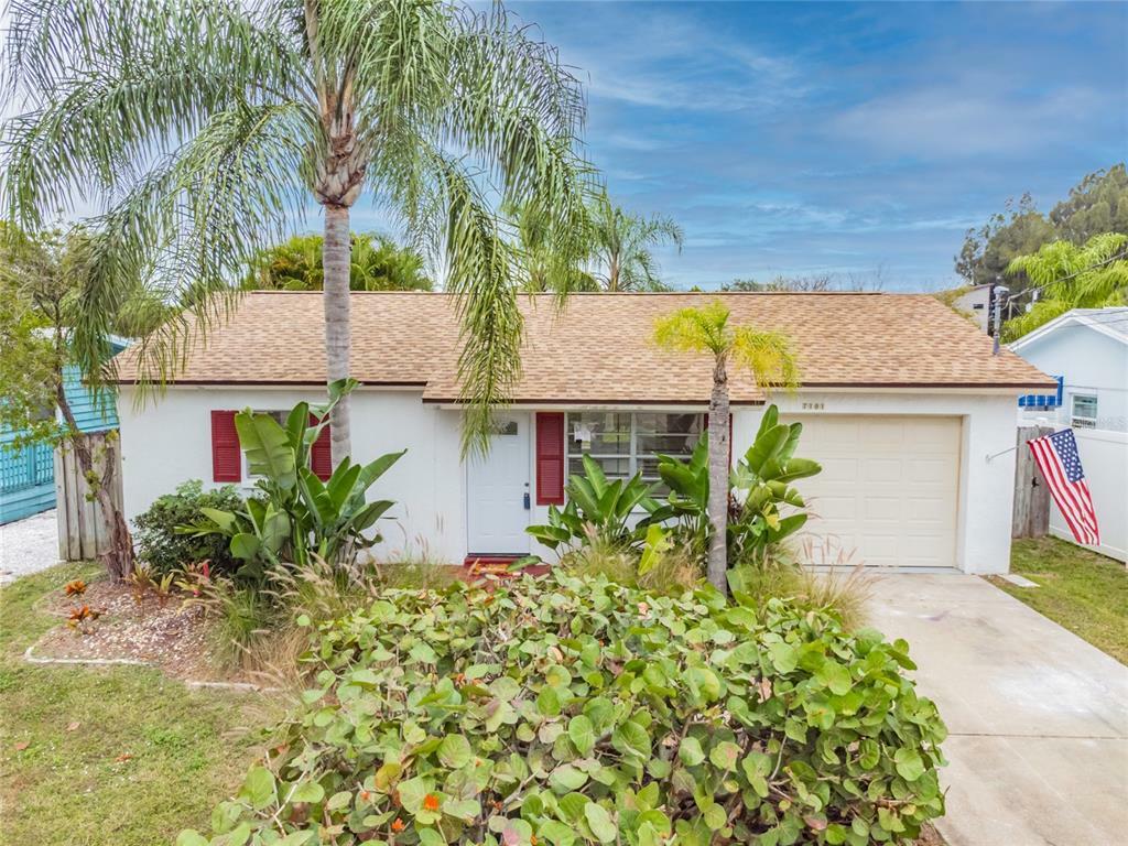 Property Photo:  7101 Mc Cray Drive  FL 34667 