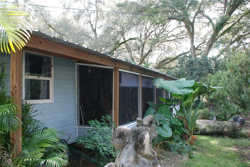 Property Photo:  36606 Keeuka Road  FL 33541 