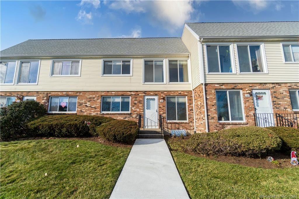 Property Photo:  375 Captain Thomas Boulevard 20  CT 06516 