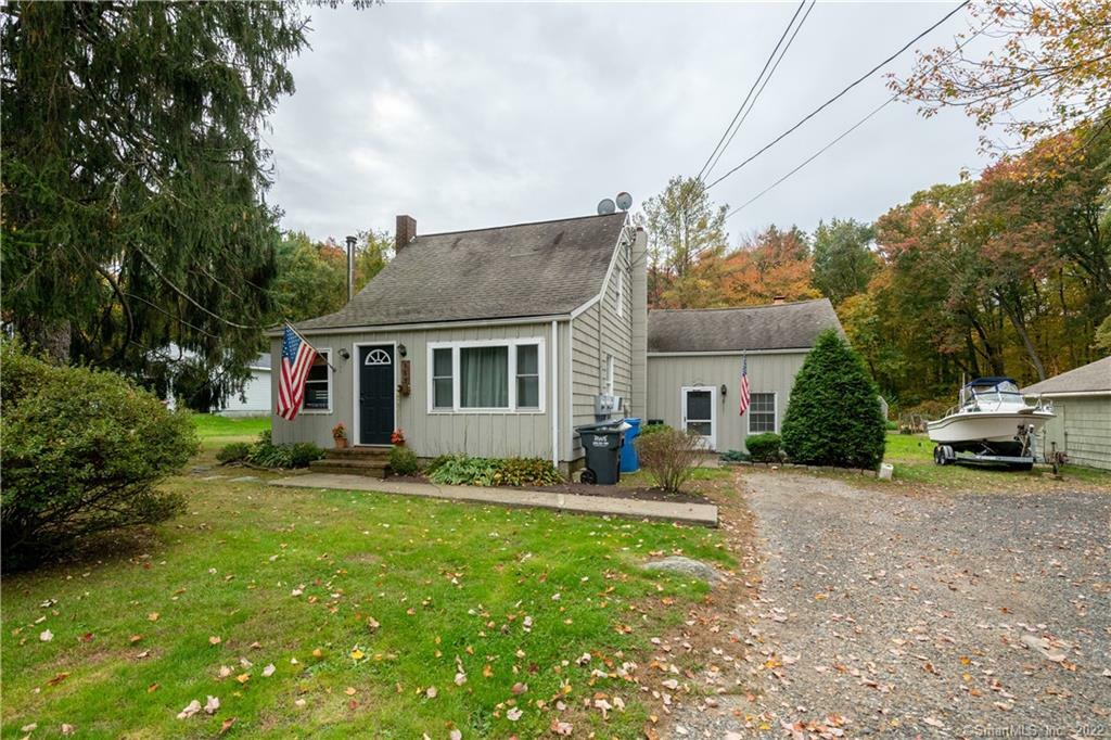 Property Photo:  185 Purdy Hill Road  CT 06468 