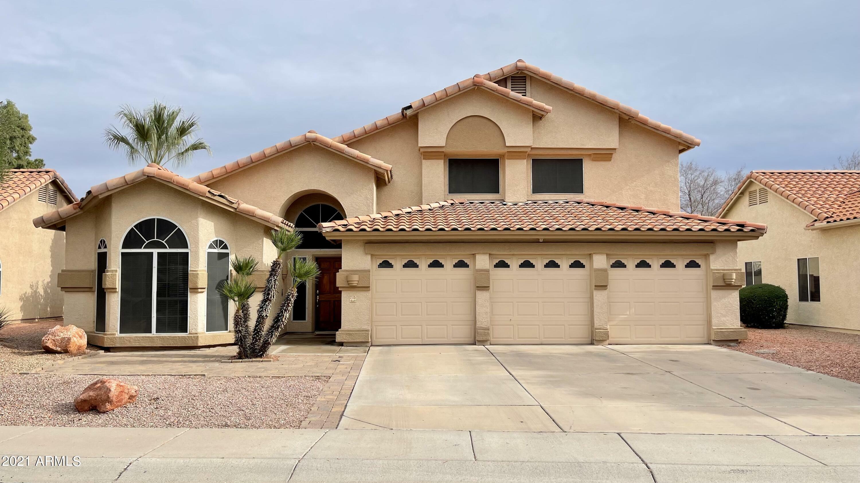 Property Photo:  715 N Cholla Street  AZ 85224 