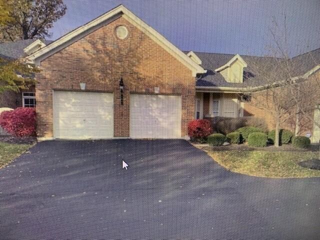 Property Photo:  