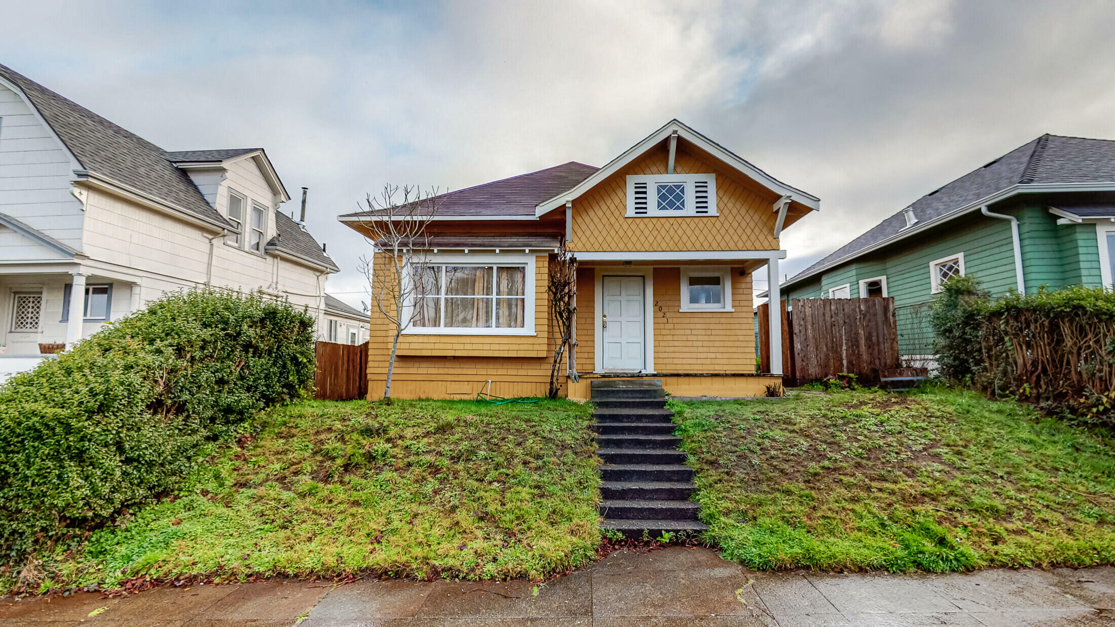 Property Photo:  2021 B Street  CA 95501 