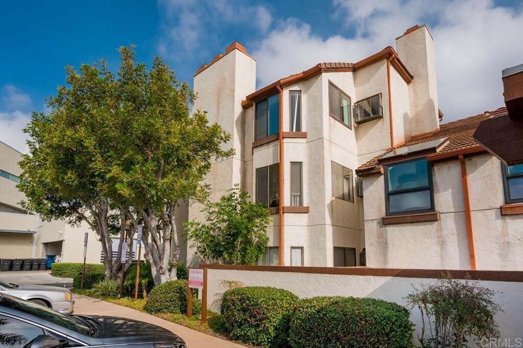 Property Photo: 376 Center Street 348 CA 91910