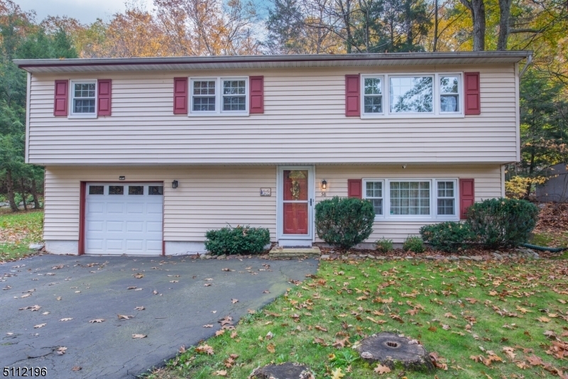 Property Photo:  58 Elm St  NJ 07421 