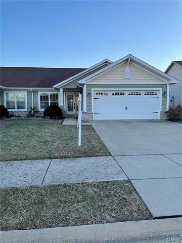 Property Photo: 40 Tamarack Lane B 62249