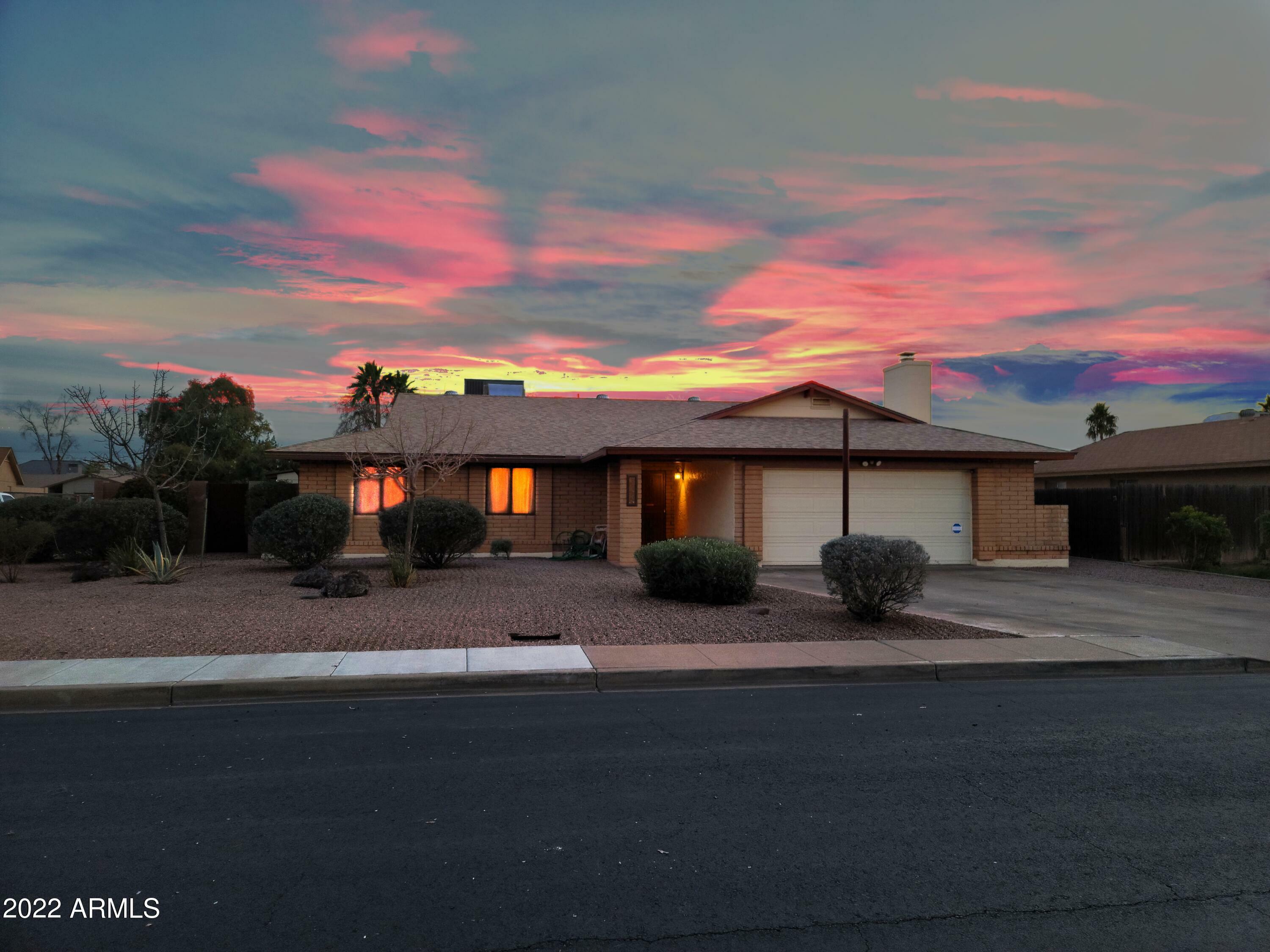 Property Photo:  3335 E Florian Avenue  AZ 85204 