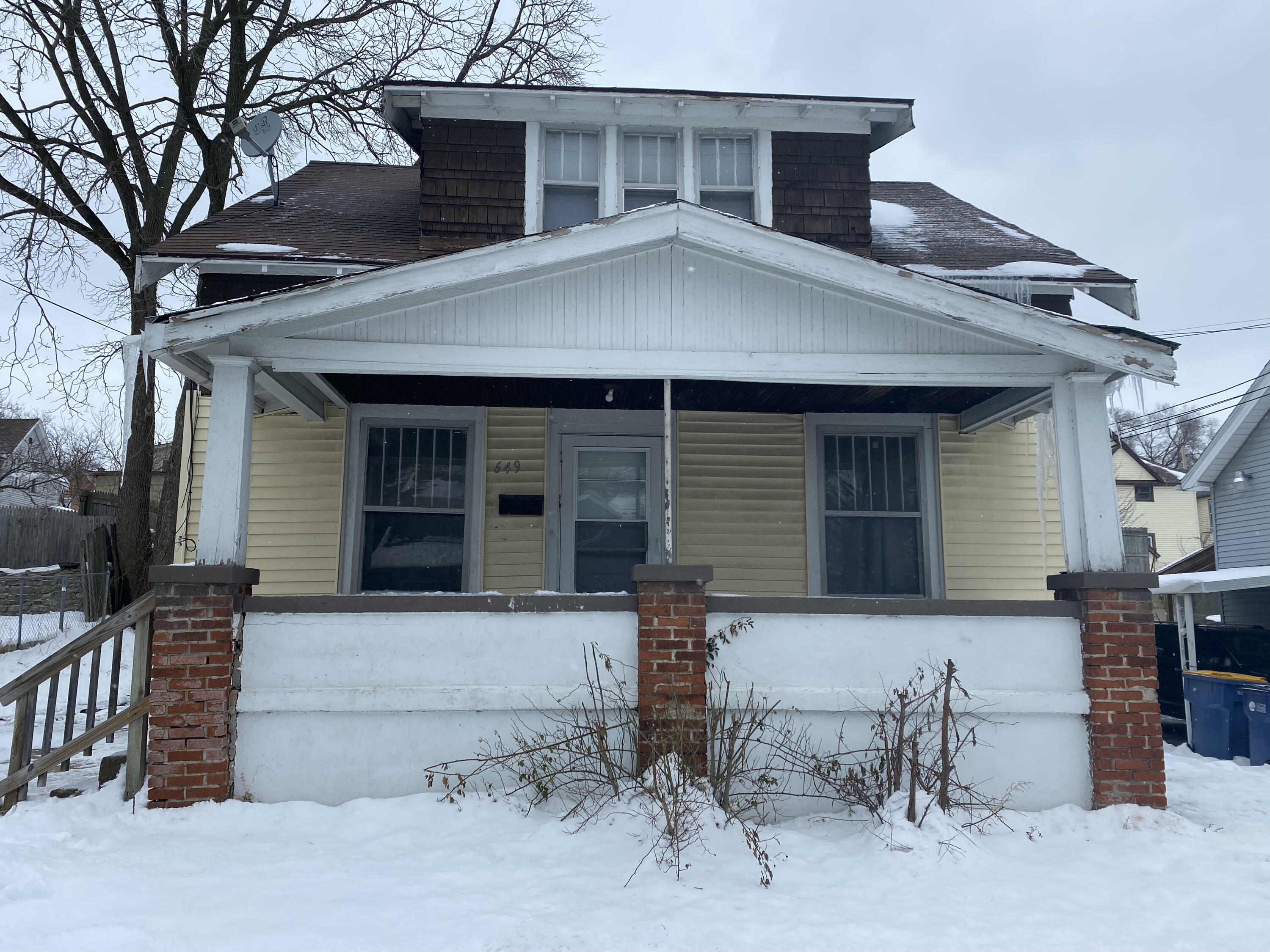 Property Photo:  649 Cordelia Street SW  MI 49503 