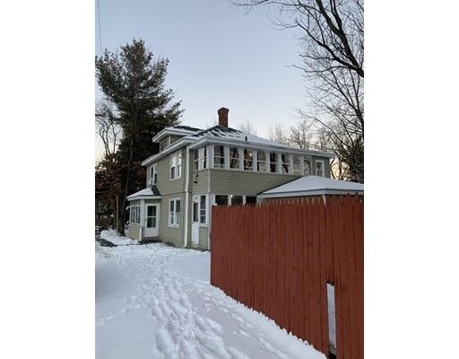 Property Photo:  119 Townsend St  MA 01420 