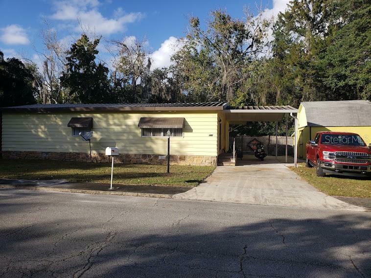 Property Photo:  535 Cove Court  FL 32127 