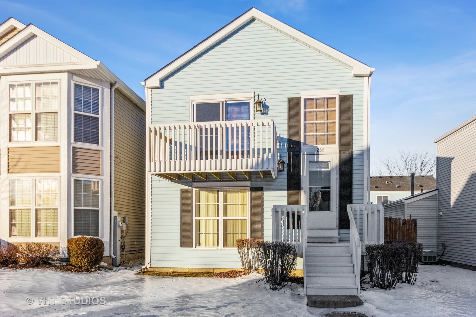 Property Photo:  255 W Washington Street  IL 60543 