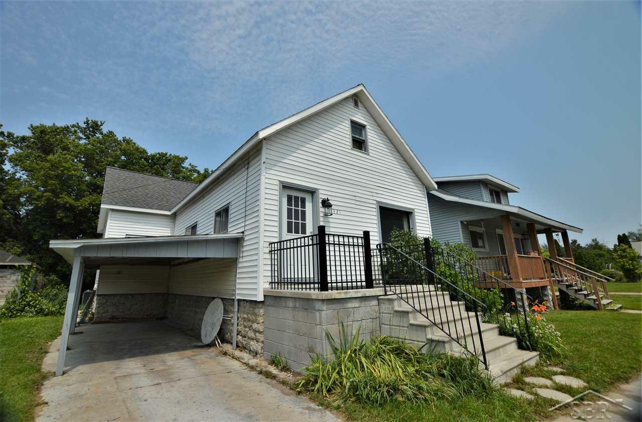 Property Photo:  1321 Ford Ave.  MI 49707 