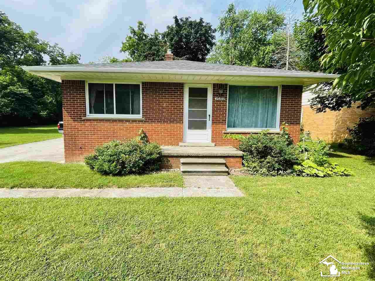 Property Photo:  25171 Huron River Dr.  MI 48134 