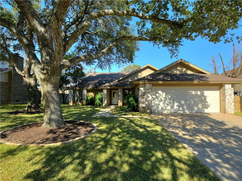 Property Photo:  11508 Sweetshade Lane  TX 78759 