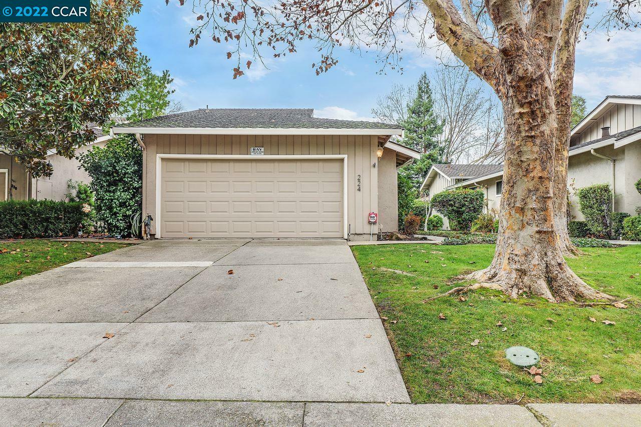 Property Photo:  224 Powhattan Ct  CA 94526 