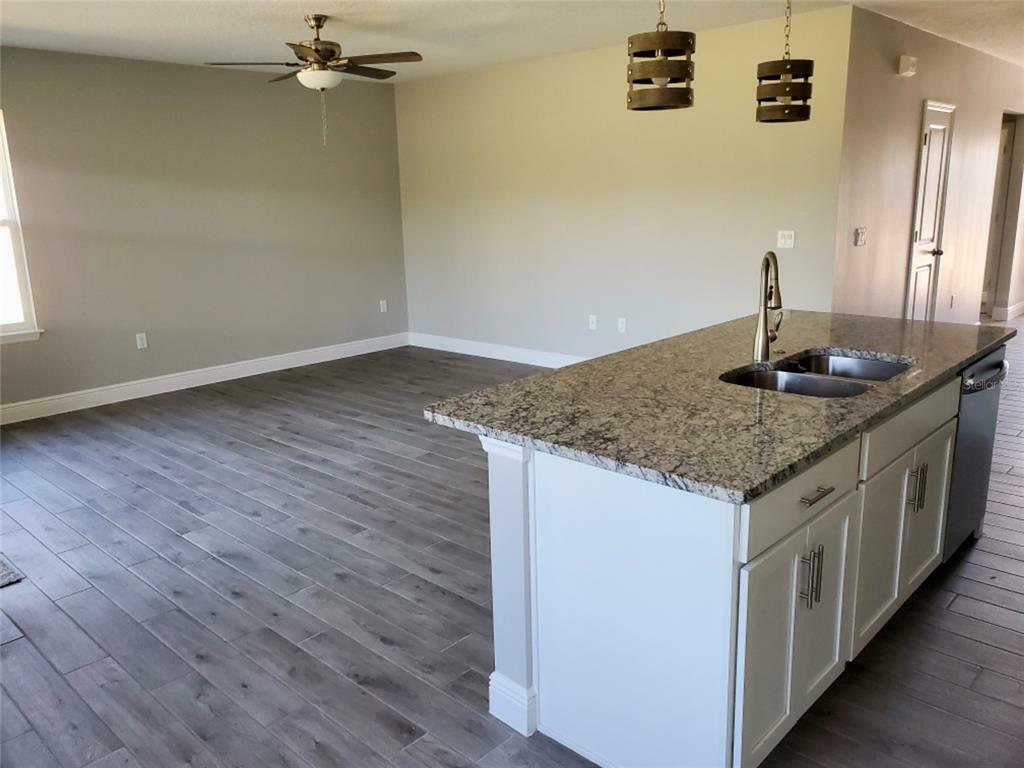 Property Photo:  474 S Shell Road  FL 32720 