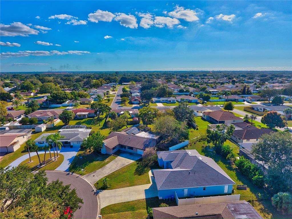 Property Photo: 253 Manor Road FL 34293