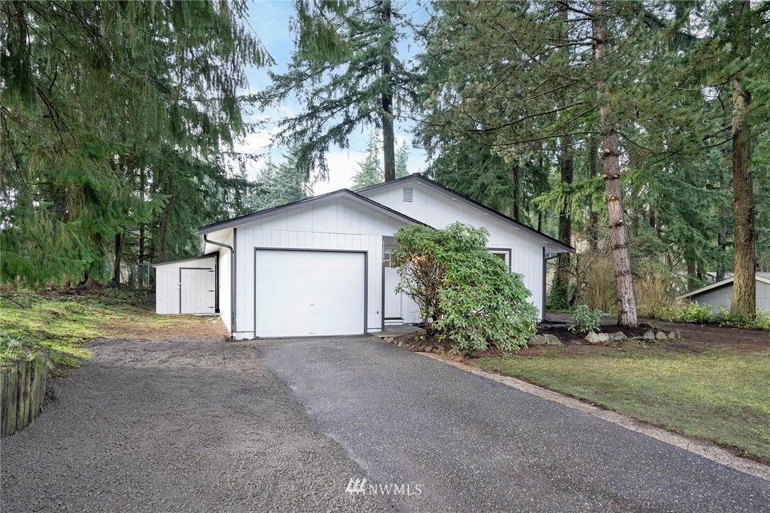 Property Photo:  11680 Elder Avenue SW  WA 98367 