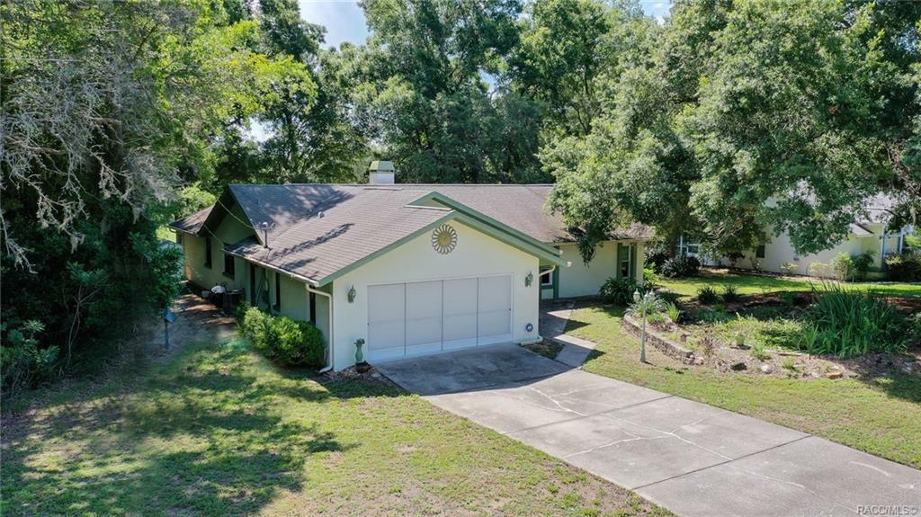 Property Photo:  8511 N Upland Drive  FL 34434 