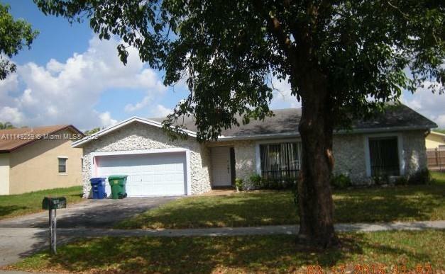Property Photo:  7401 NW 37th Ct  FL 33319 