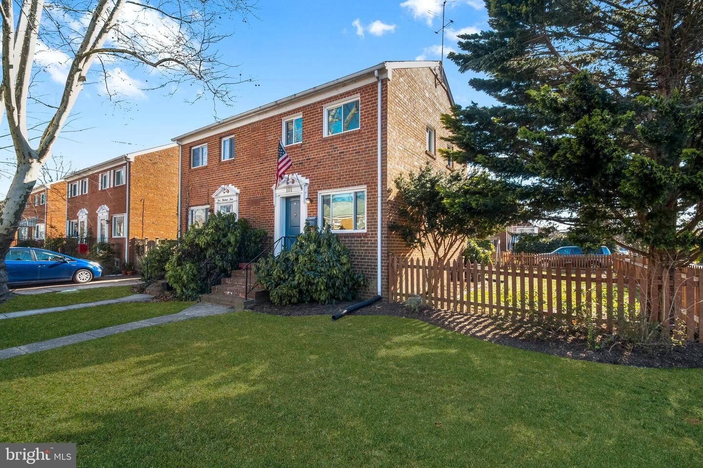 Property Photo:  101 E Glendale Avenue  VA 22301 