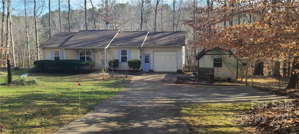 Property Photo:  221 Creek View Road  NC 28117 